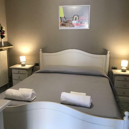 Anfite Apartments Castelletto เปสเคียรา เดล การ์ดา ภายนอก รูปภาพ