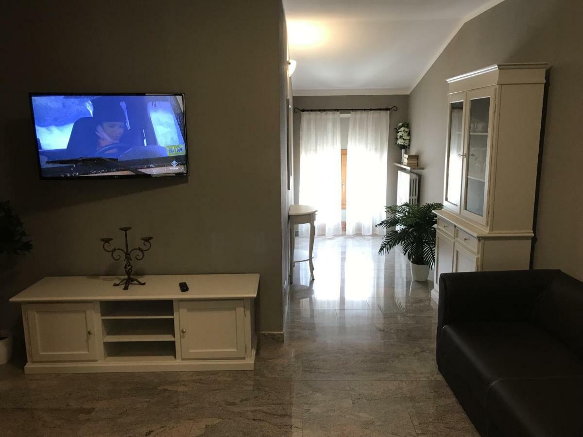 Anfite Apartments Castelletto เปสเคียรา เดล การ์ดา ภายนอก รูปภาพ