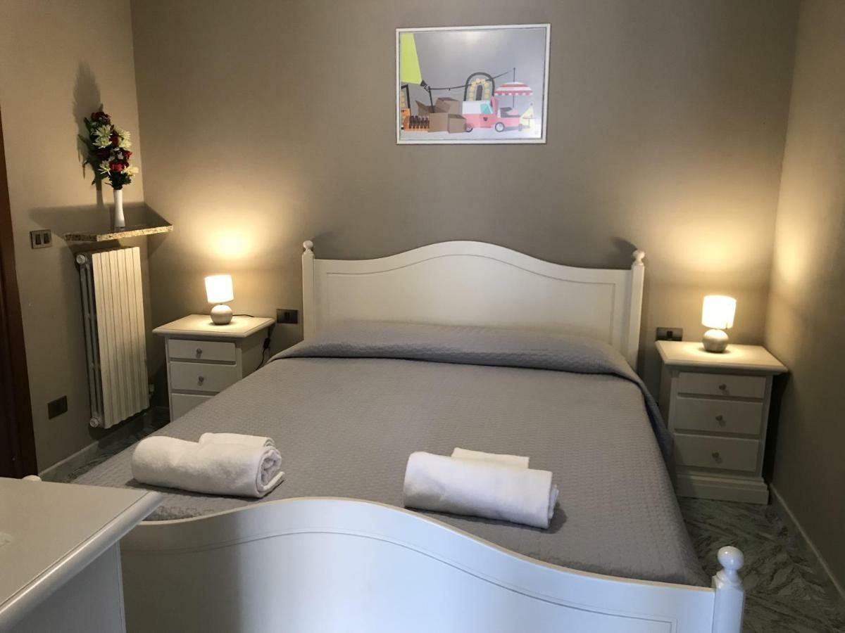 Anfite Apartments Castelletto เปสเคียรา เดล การ์ดา ภายนอก รูปภาพ